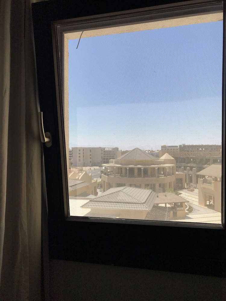 Delux 1 bed Apartmentn Aldau Hights Hurghada sea View view 2