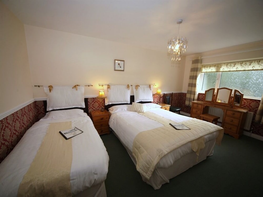 Launard House
