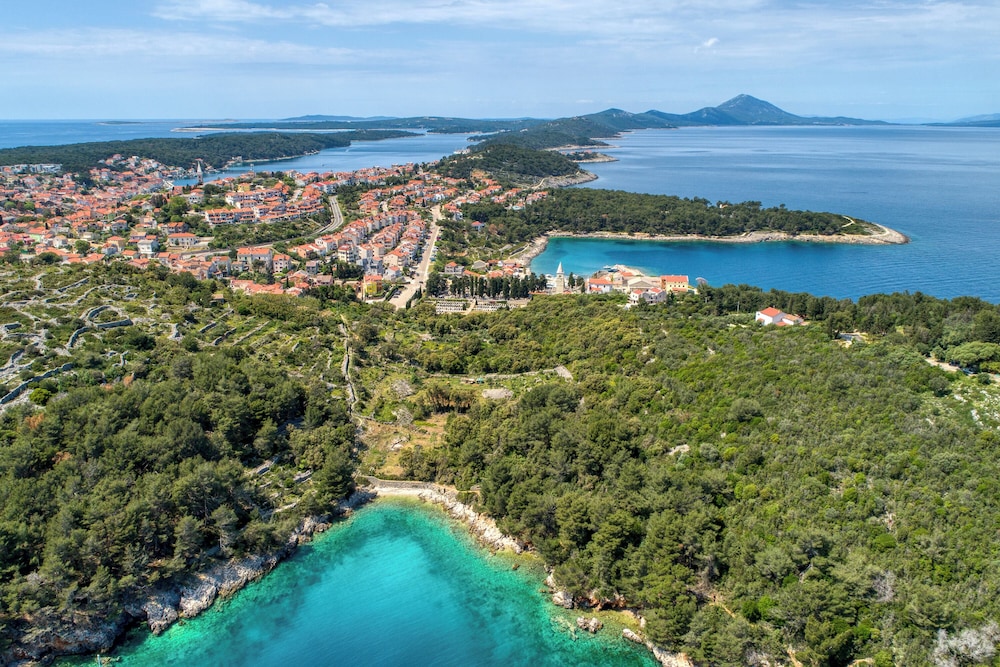 Secret Garden Apartment Mali Losinj