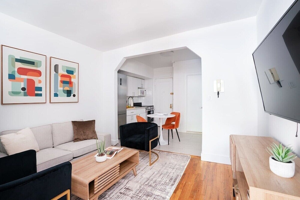 444 Midtown Apartments