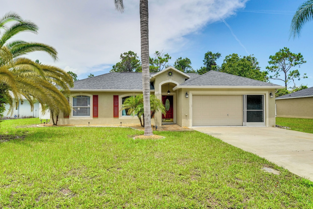 Palm Coast Comfort: Family Home w/ Lanai, Big Yard
