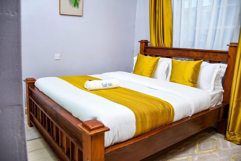 Lux Suites Fadhili House Naivasha
