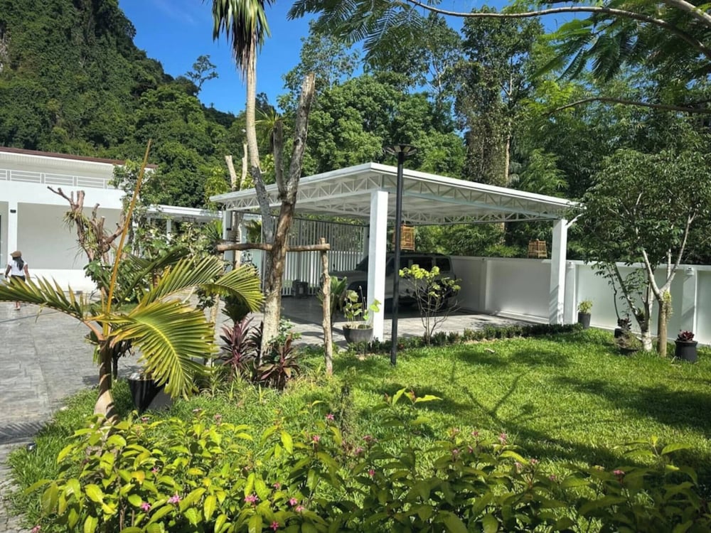 Baan Suan Pool Valley Villa
