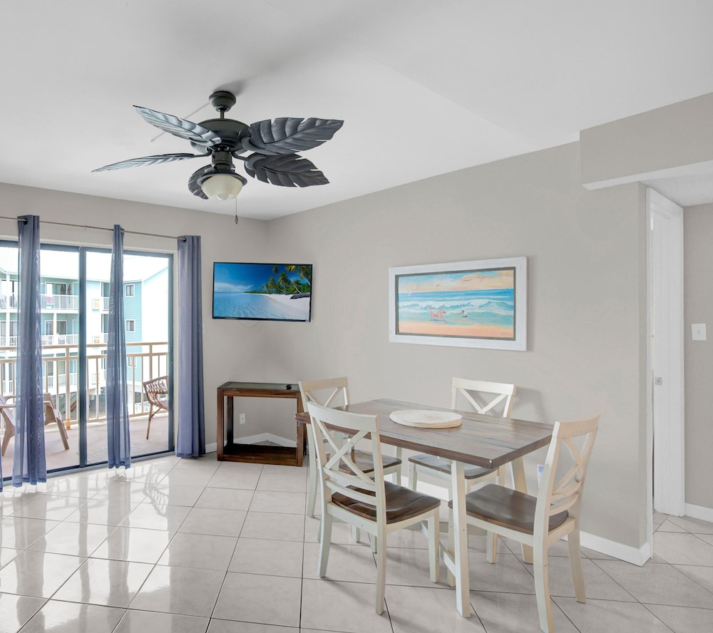 Sugar Beach 233