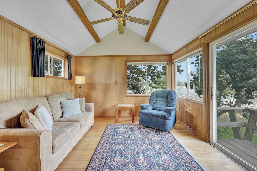 Private Dock & Lake Views: Home on Lime Lake