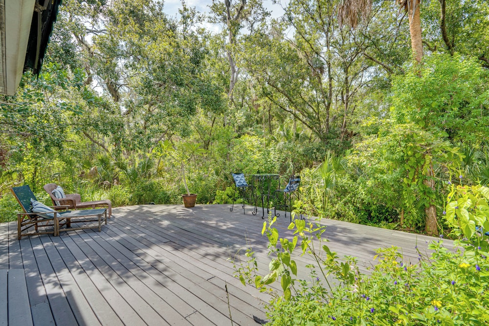 Forested Wimauma Retreat 2 Mi to State Park!