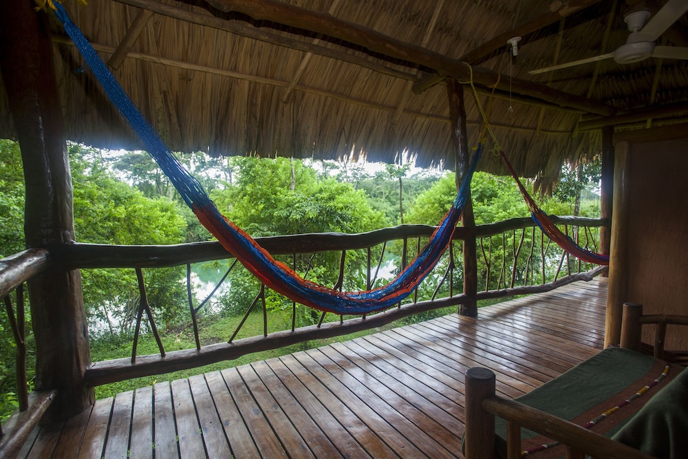 Cotton Tree Lodge