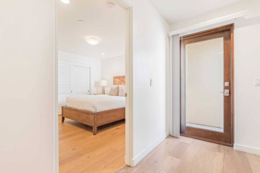 Windansea by Avantstay Private Rooftop Patio, 2 Blocks to Beach & Town