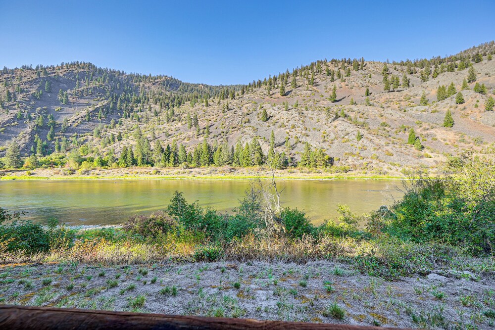 Hike, Fish & Unwind: Remote Escape in Montana