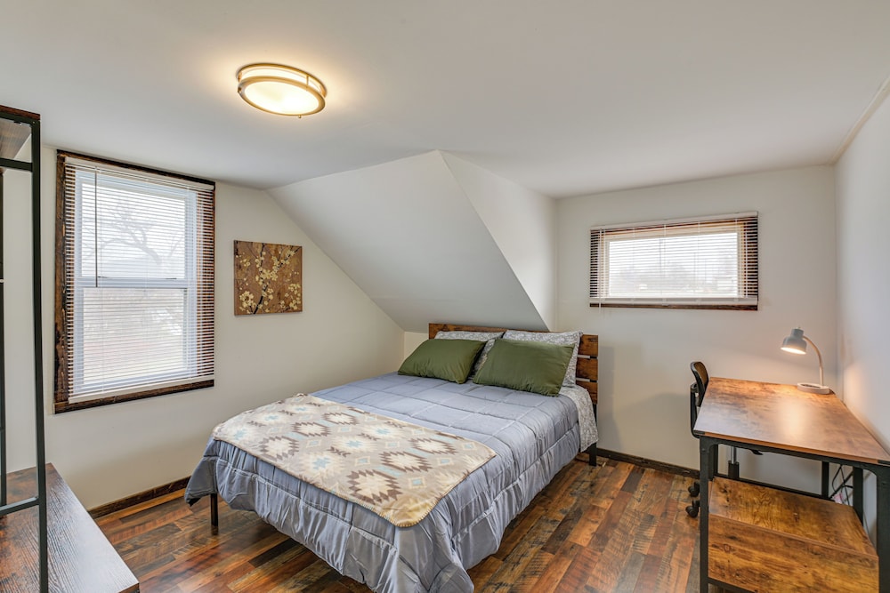 Near Skiing & Snowmobiling: Home in Mars Hill!