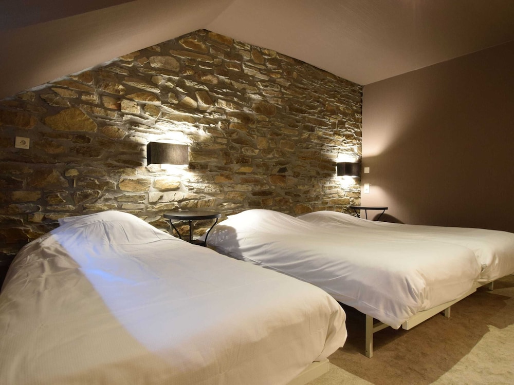 Alluring Farmhouse in Lavacherie with Hot Tub view 5