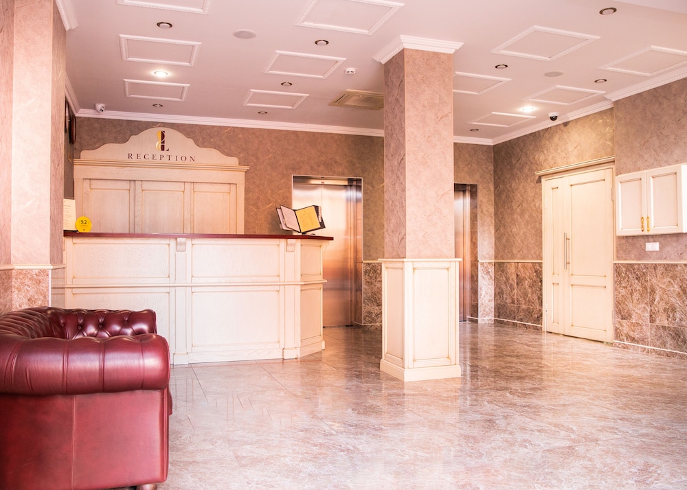 Hotel Liberty Fly