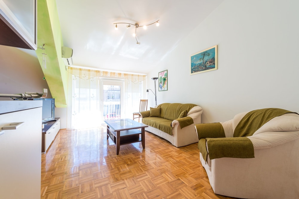 Angela Apartments