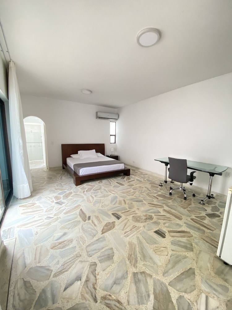 Babilla Suites