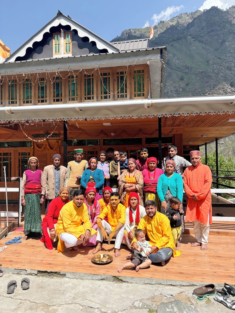 Viraaj Homestay