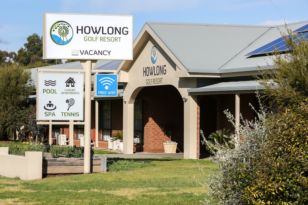 Howlong Golf Resort