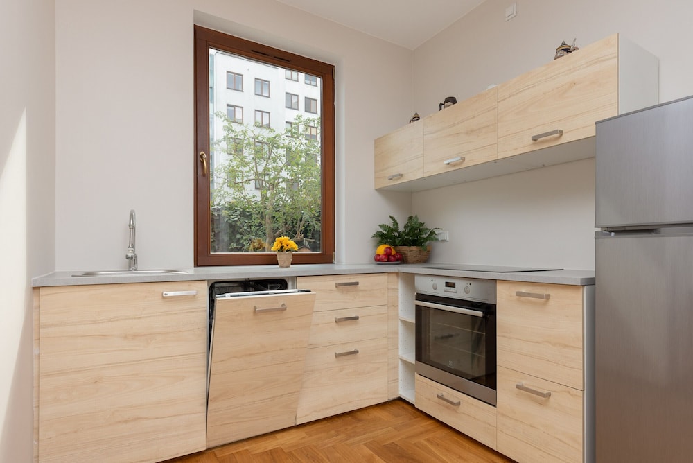 Apartment Warsaw Bobrowiecka by Renters view 4