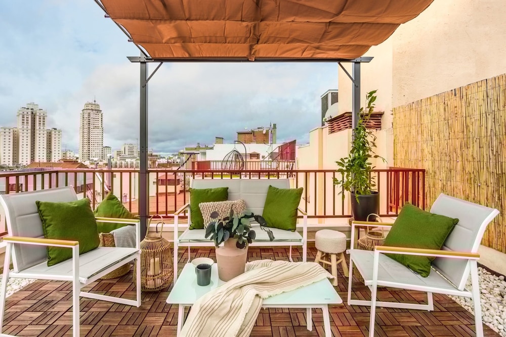 Ronda - 1 Bedroom and Terrace in Malasa a