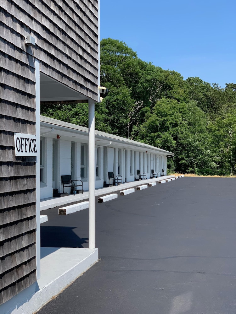 Kingfisher Lodging