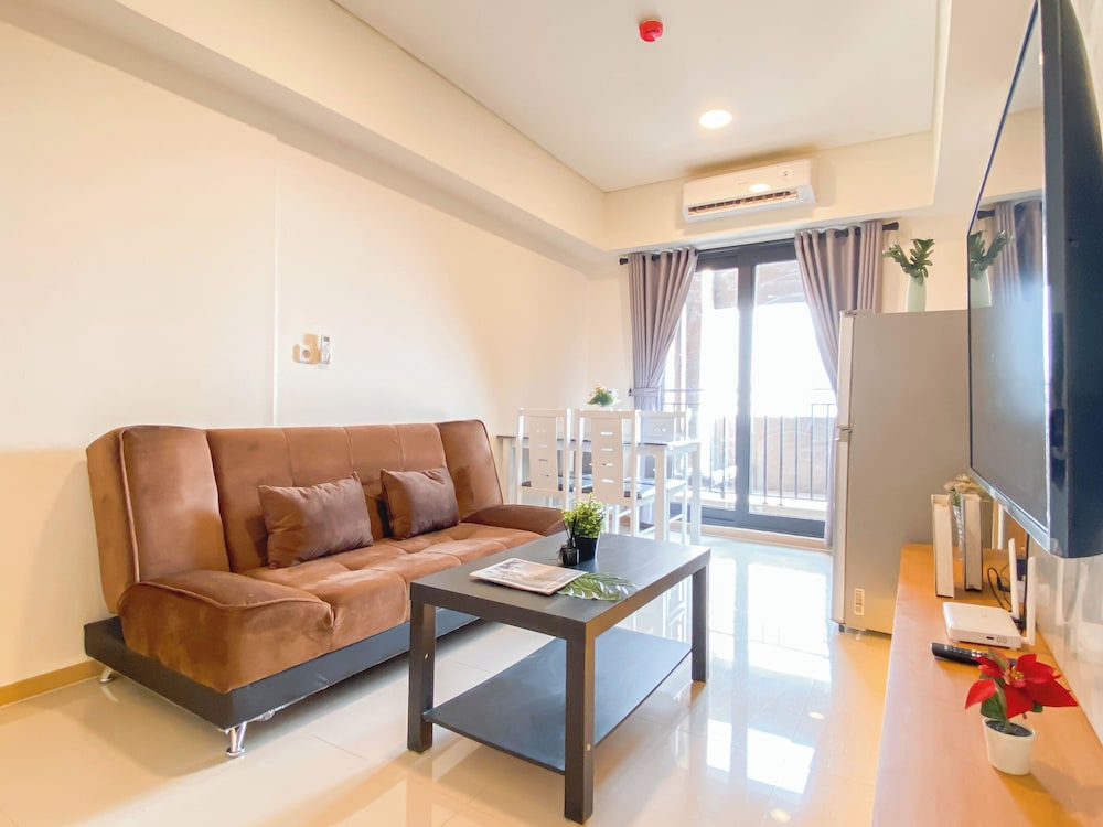 Good Deal 2Br At Meikarta Apartment