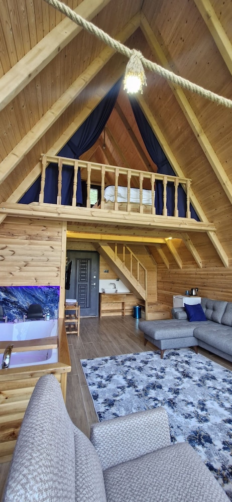 HAVALI SÜİT BUNGALOV