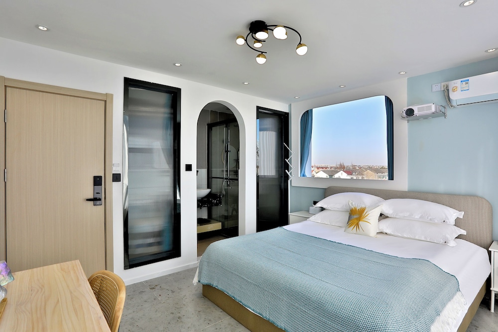 Shanghai Yinxubai Designer Homestay