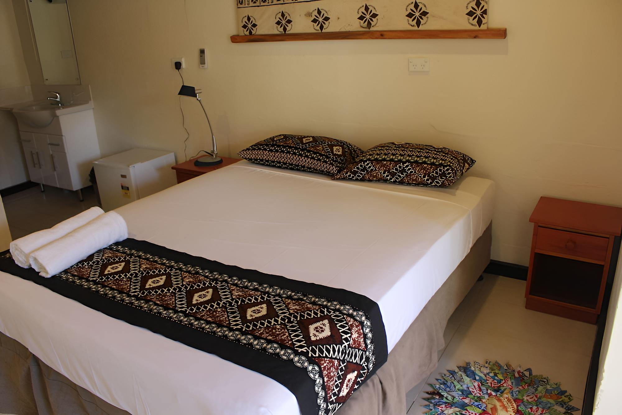 Travellers Beach Resort - Hostel