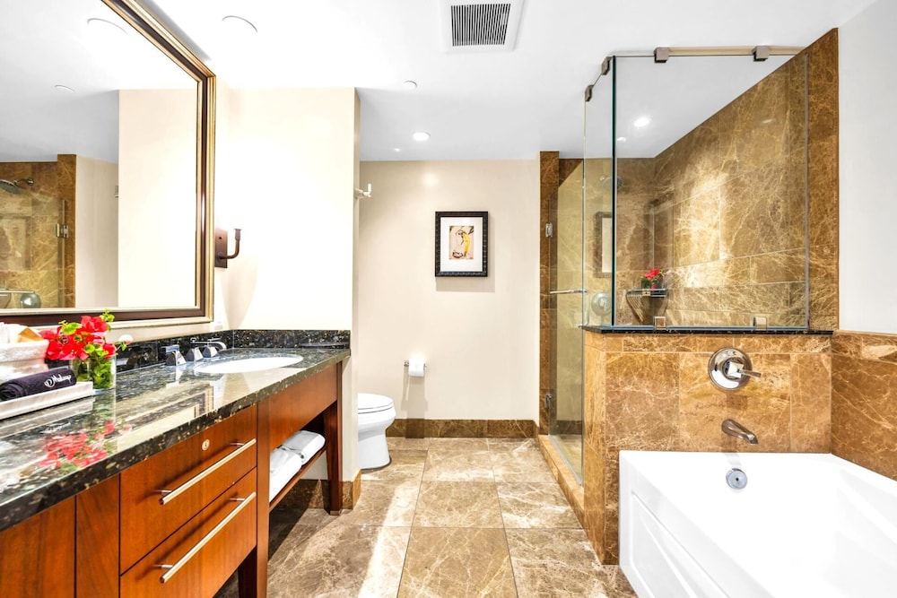 Honua Kai Konea 3 Free Rental Cars KBM Resorts Partial Ocean Views 3 Units, 8 Bedrooms Ml-1457