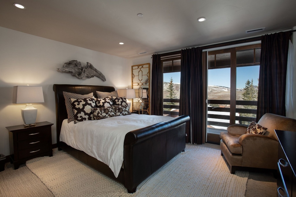 Stag Lodge at Deer Valley Resort - Seven Bedroom Residence with Spa #35 7 Condo