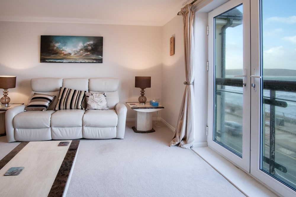 13 St Bride's Bay View - 4 Bedroom - Broad Haven