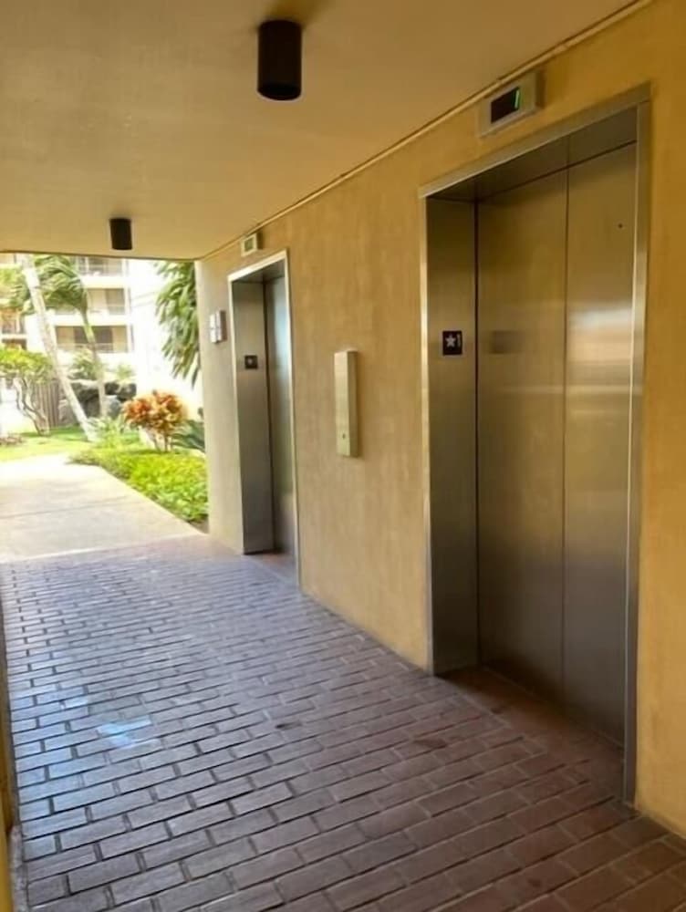 Sugar Beach Resort, #ph27 1 Bedroom Condo by RedAwning