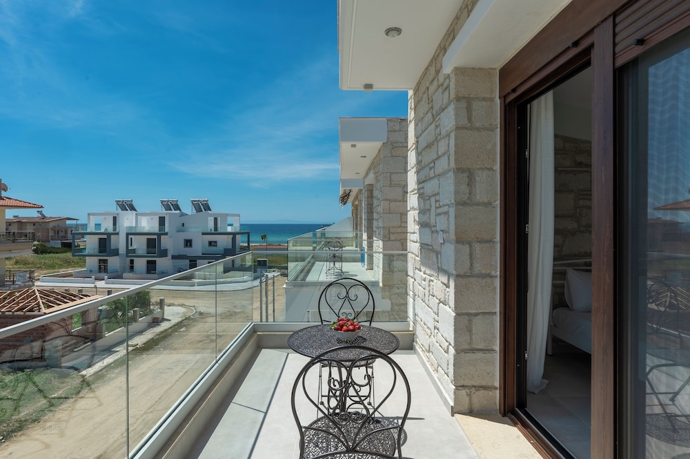 White Pearl Suites Halkidiki