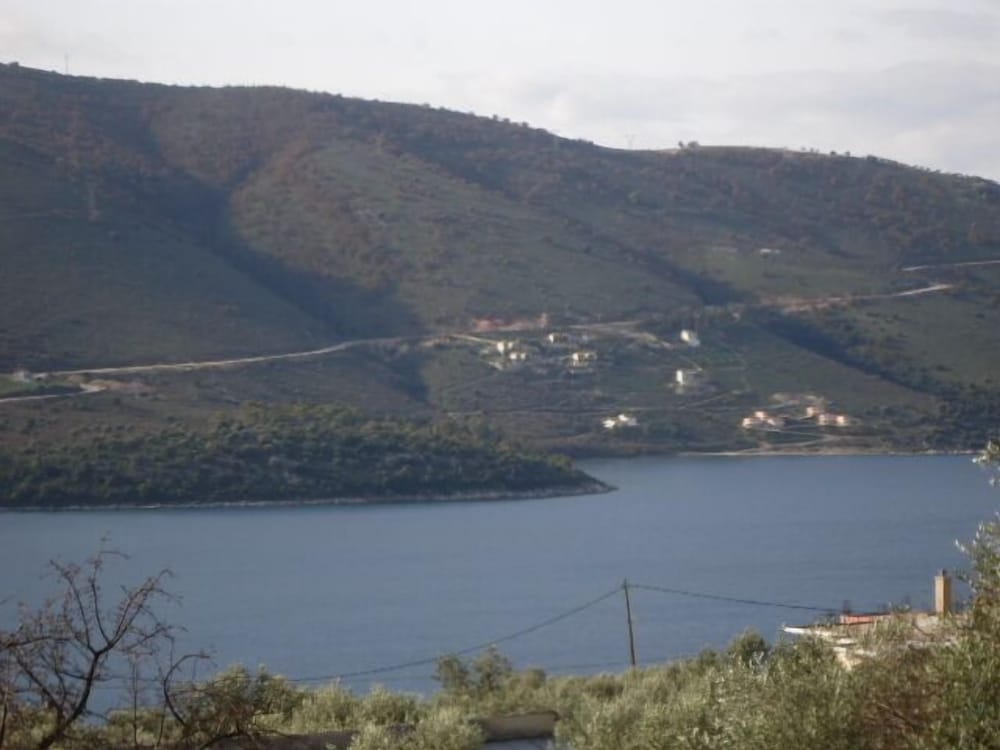 Almini Apartments