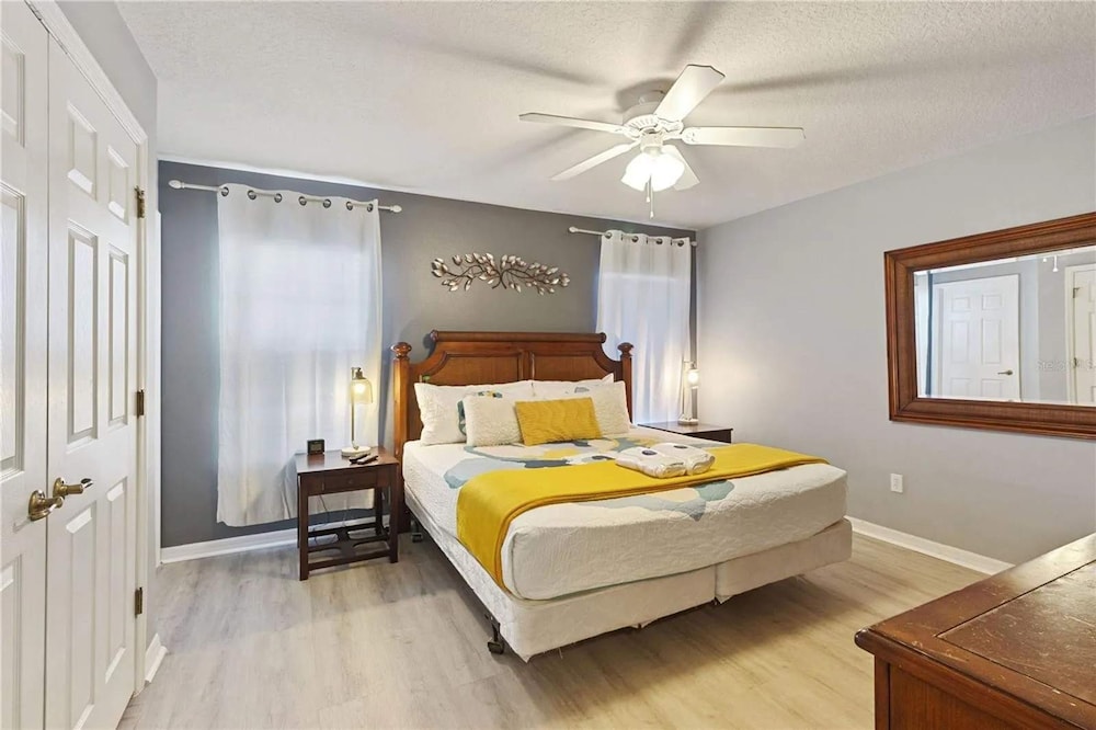 Gorgeous 4Bd w Pool at Encantada Resort 8523