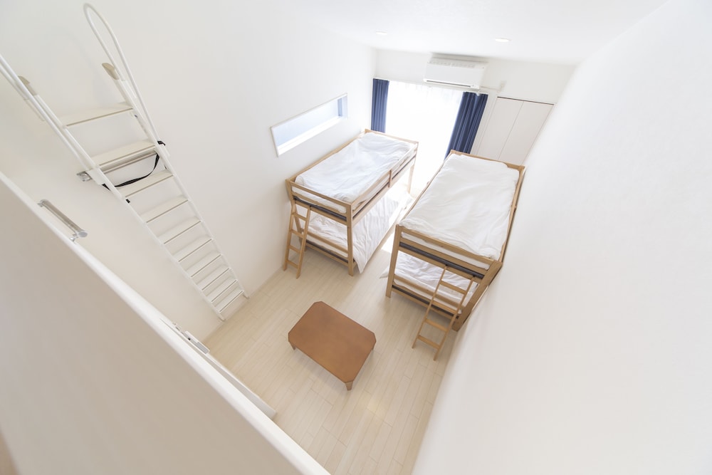 TRIP POD MINOSHIMA -room-