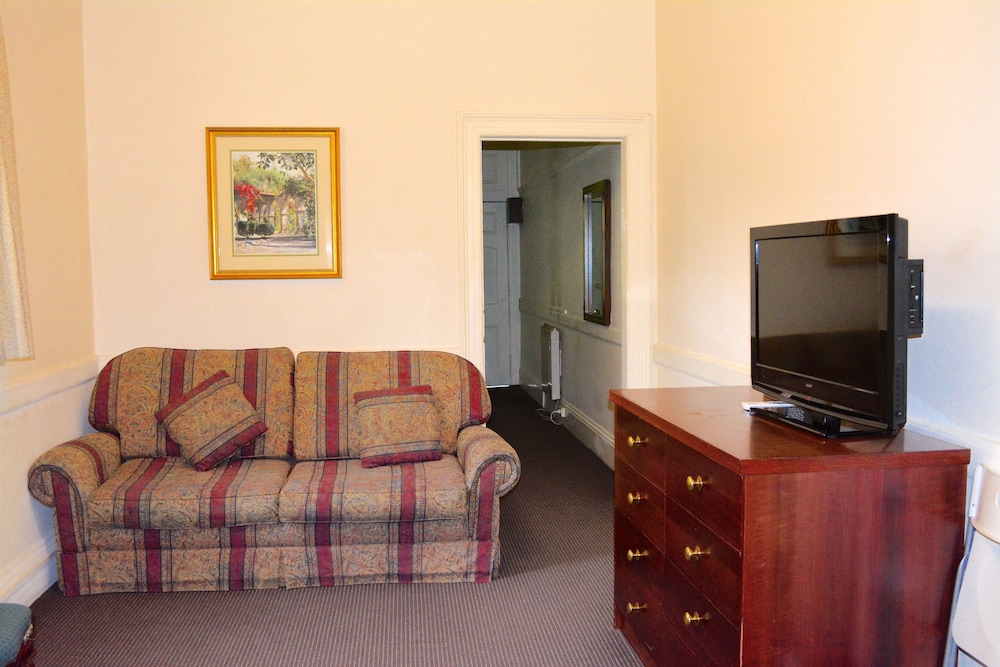 Magnolia Court Boutique Hotel Melbourne