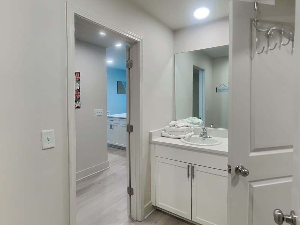 Sea Glass #313 by Southern Vacation Rentals
