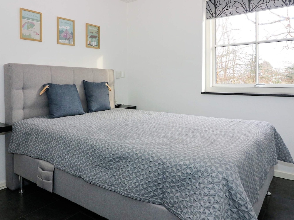 10 Person Holiday Home in Hadsund view 4