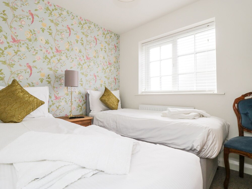 Swan Cottage