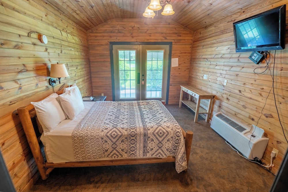 Fishtale Lodge