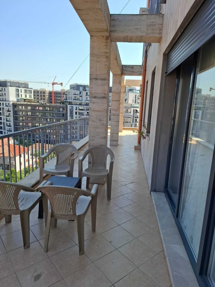 Isabel Rooms & Apartments