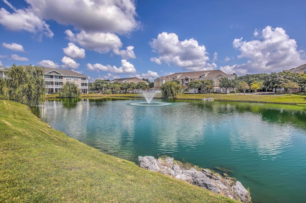Golf Course Getaway w/ Views in North Myrtle Beach