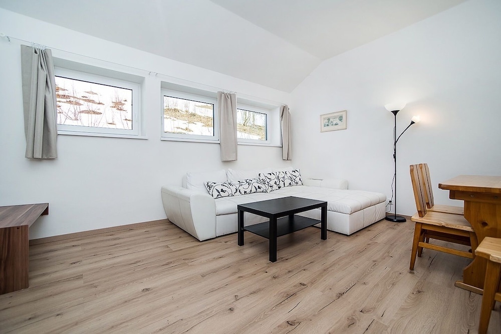 Apartmany Zlata Vyhlidka view 3