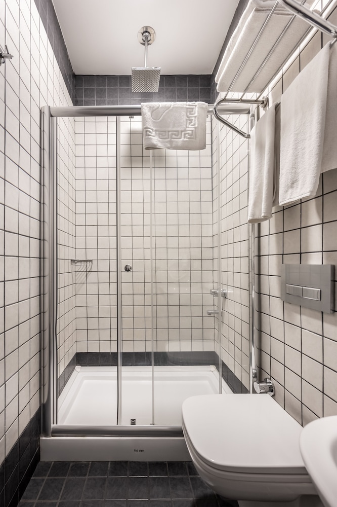 Taksim Terrapia Hotel - Image 38