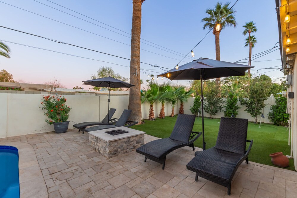 Desert Sands Heated Pool Firepit Old Town Putt Grn