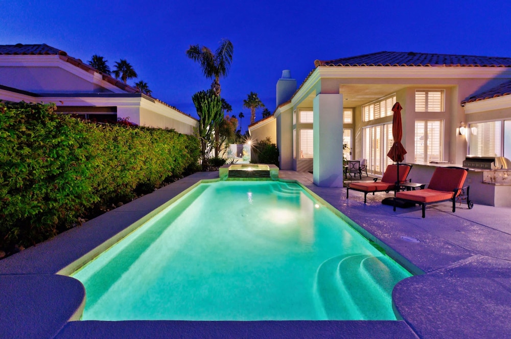 Casa Del Rio Luxe 3BR w Pool Spa Lake Views