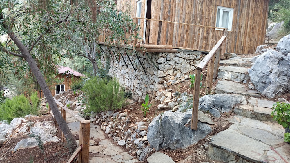 Ceyrek Camping & Bungalows