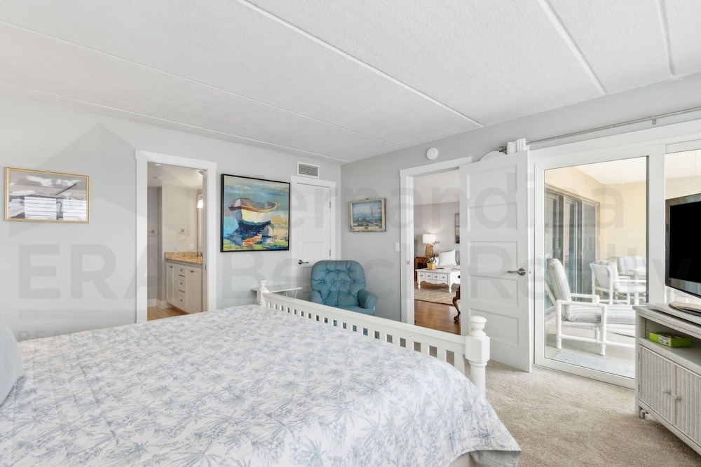 444 Amelia By The Sea 3 Bedroom Condo