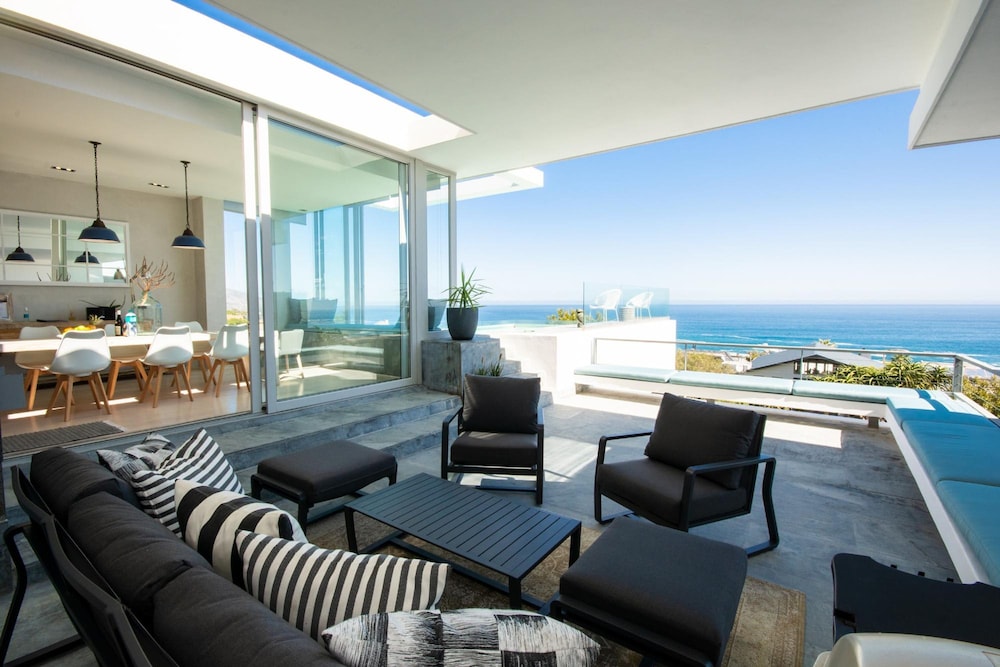 Ethereal 4bed Camps Bay Villa Atlantic Reflection