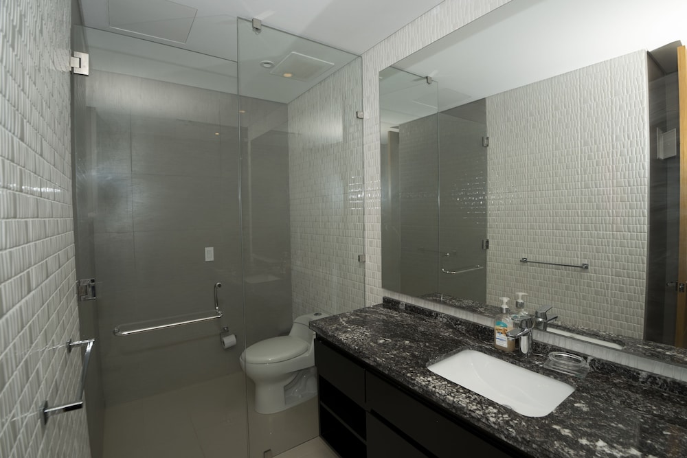 H2 Residences By Nomad Guru
